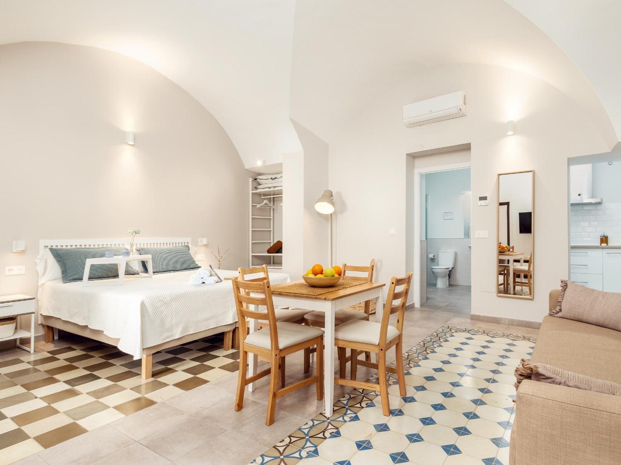 Apartamentos Plaza Mayor 35 Caces Zimmer foto